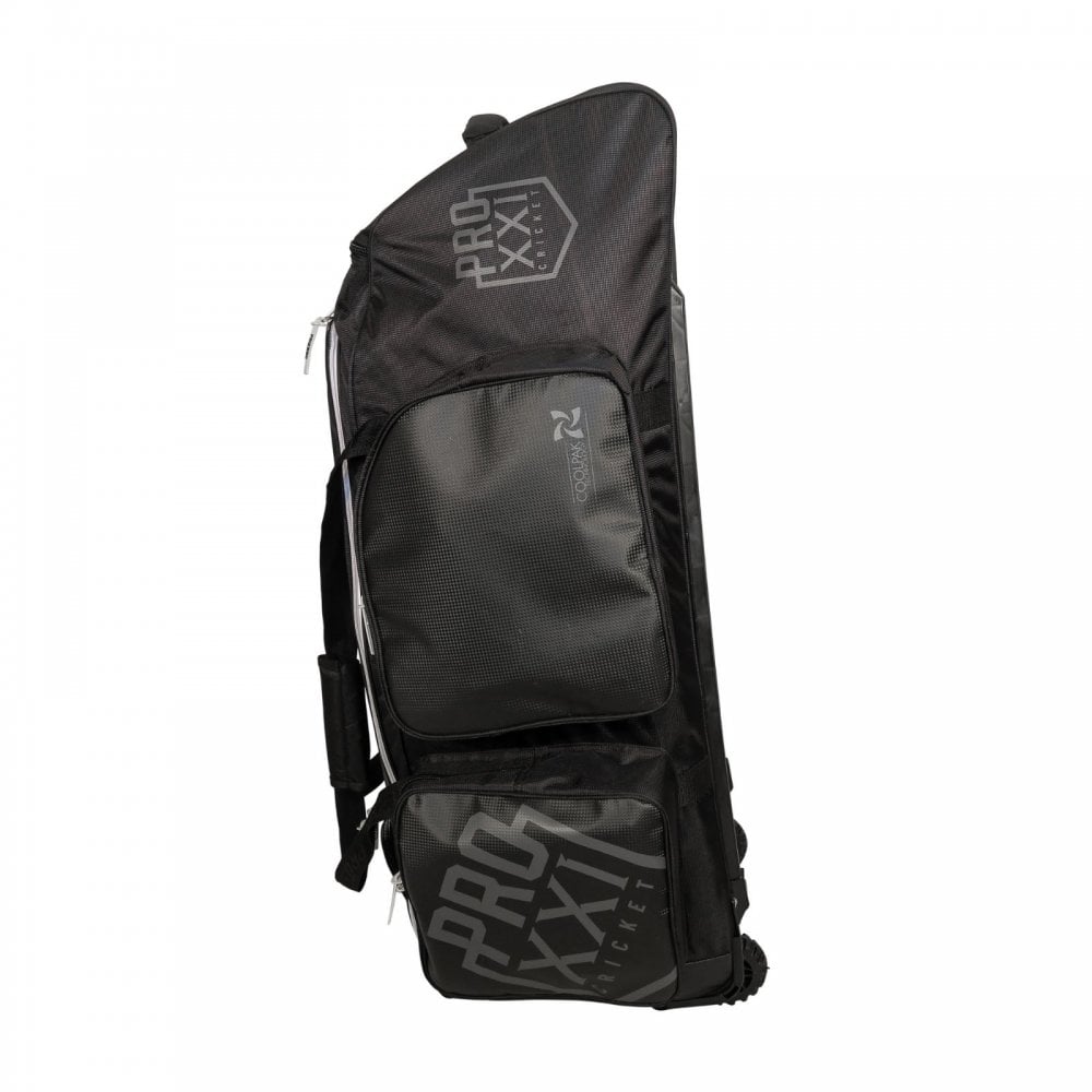 PRO XXI Limited Edition Stand Up Wheelie Duffle Bag - Image 4